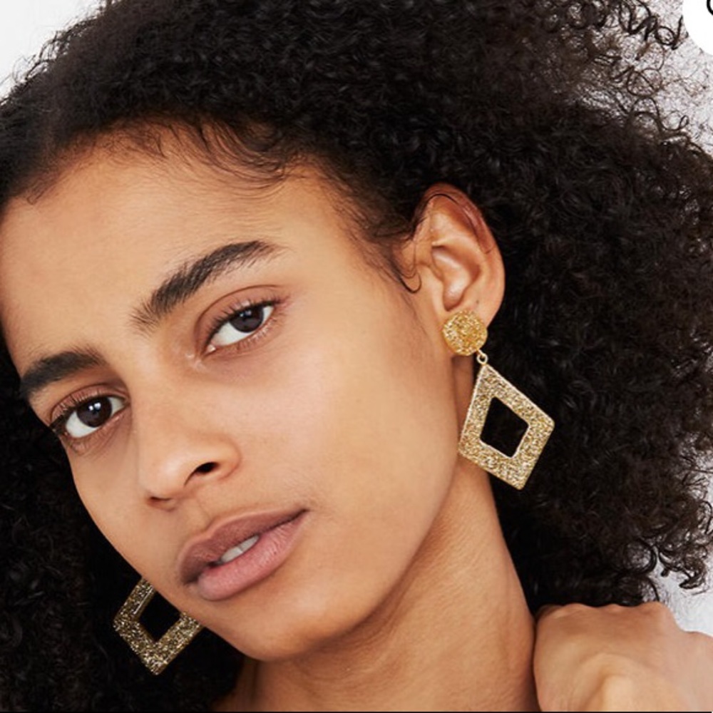 Madewell Diamond-Shaped Statement Earrings - Picture 4 of 8